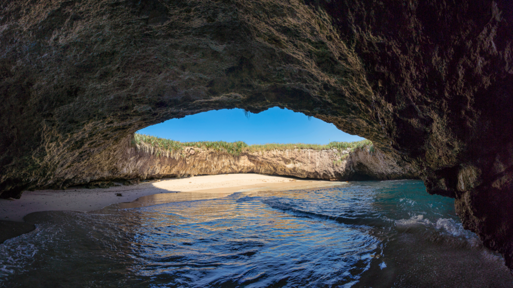 Puerto Vallarta - Marietas Islands, Hidden Beach